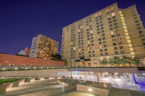 Omni Los Angeles Hotel At California Plaza image 11