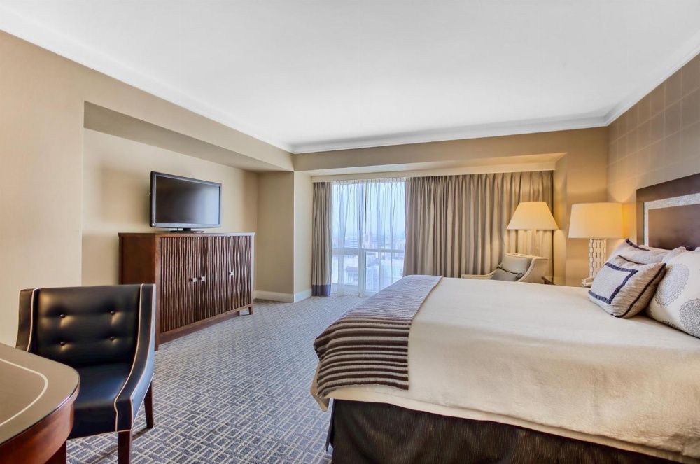 Omni Los Angeles Hotel At California Plaza Main image