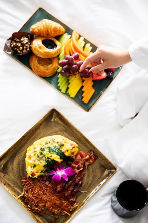 Omni Los Angeles Hotel At California Plaza image 43